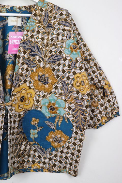 kimono signature heart pockets 89