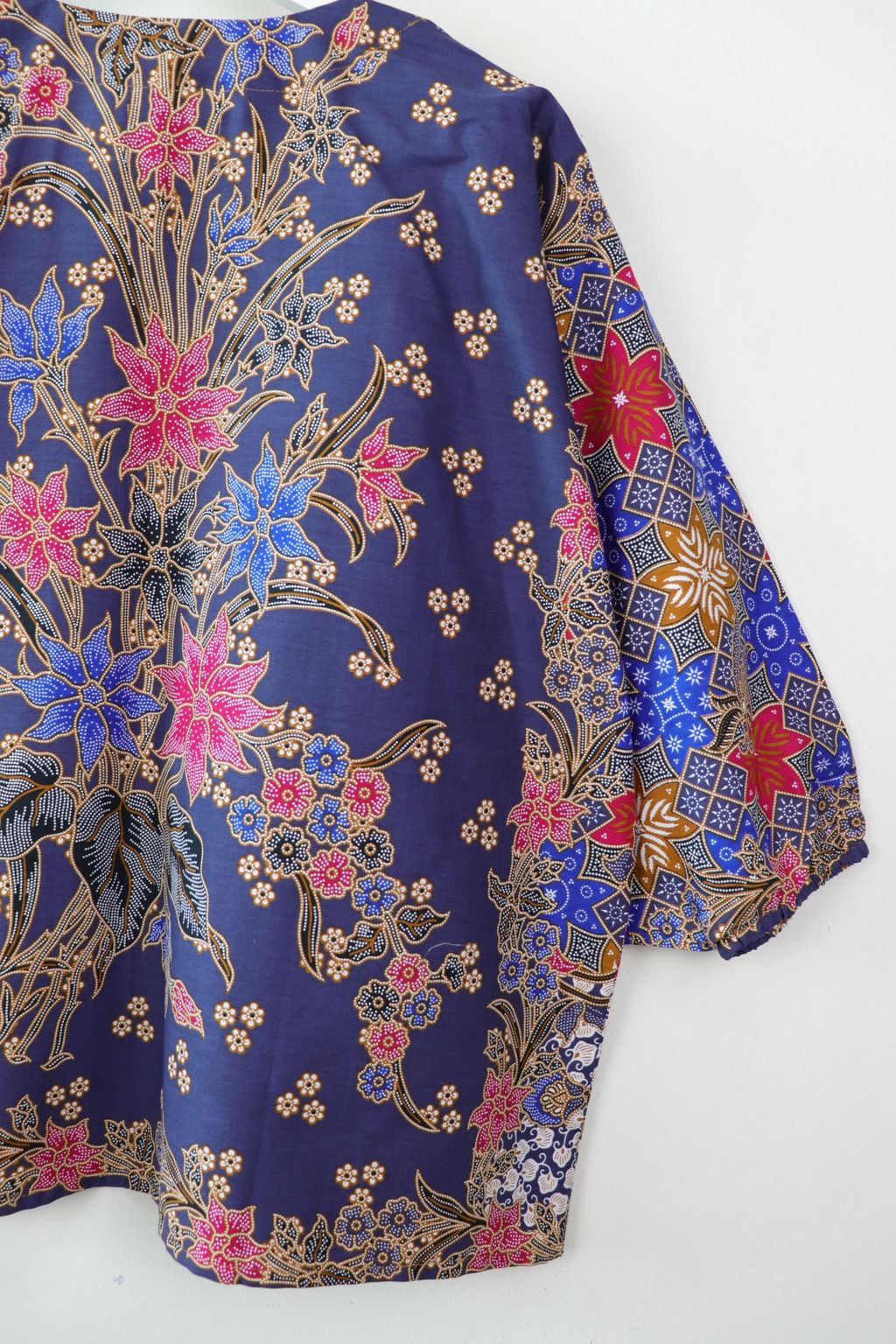 batik-kimono-signature-heart-pockets485