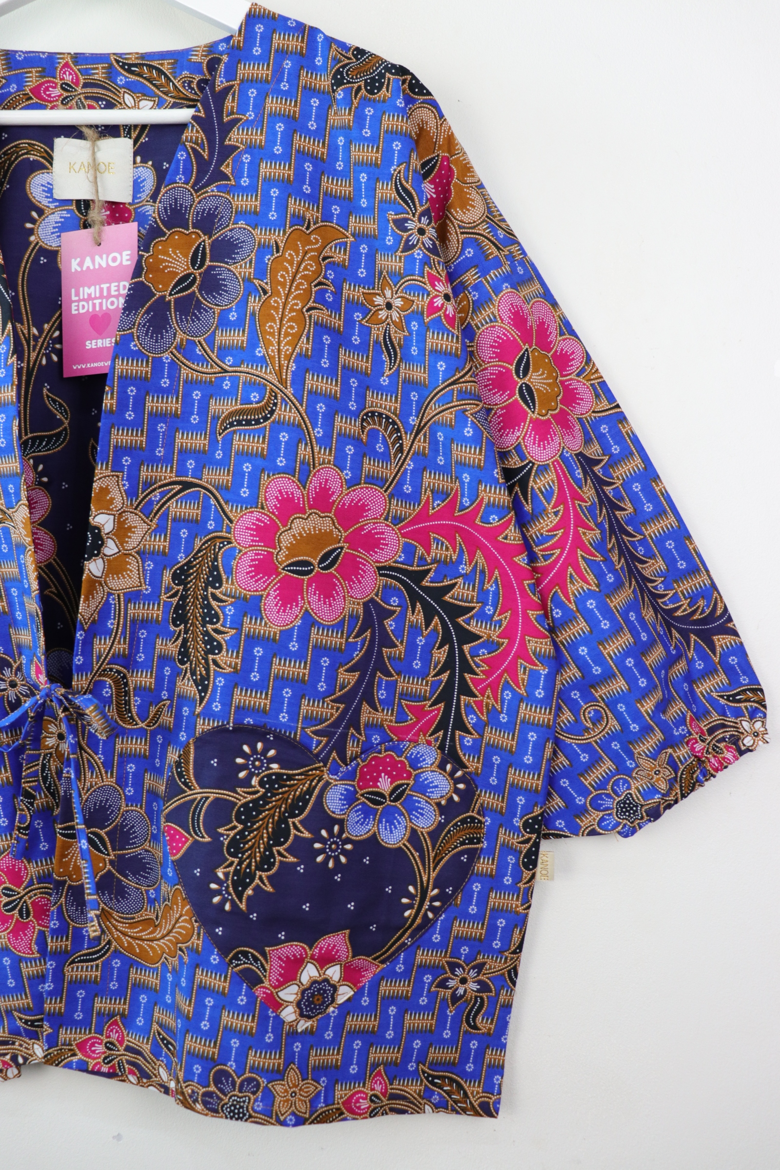 Kimono Signature Heart Pockets - Bellaluna