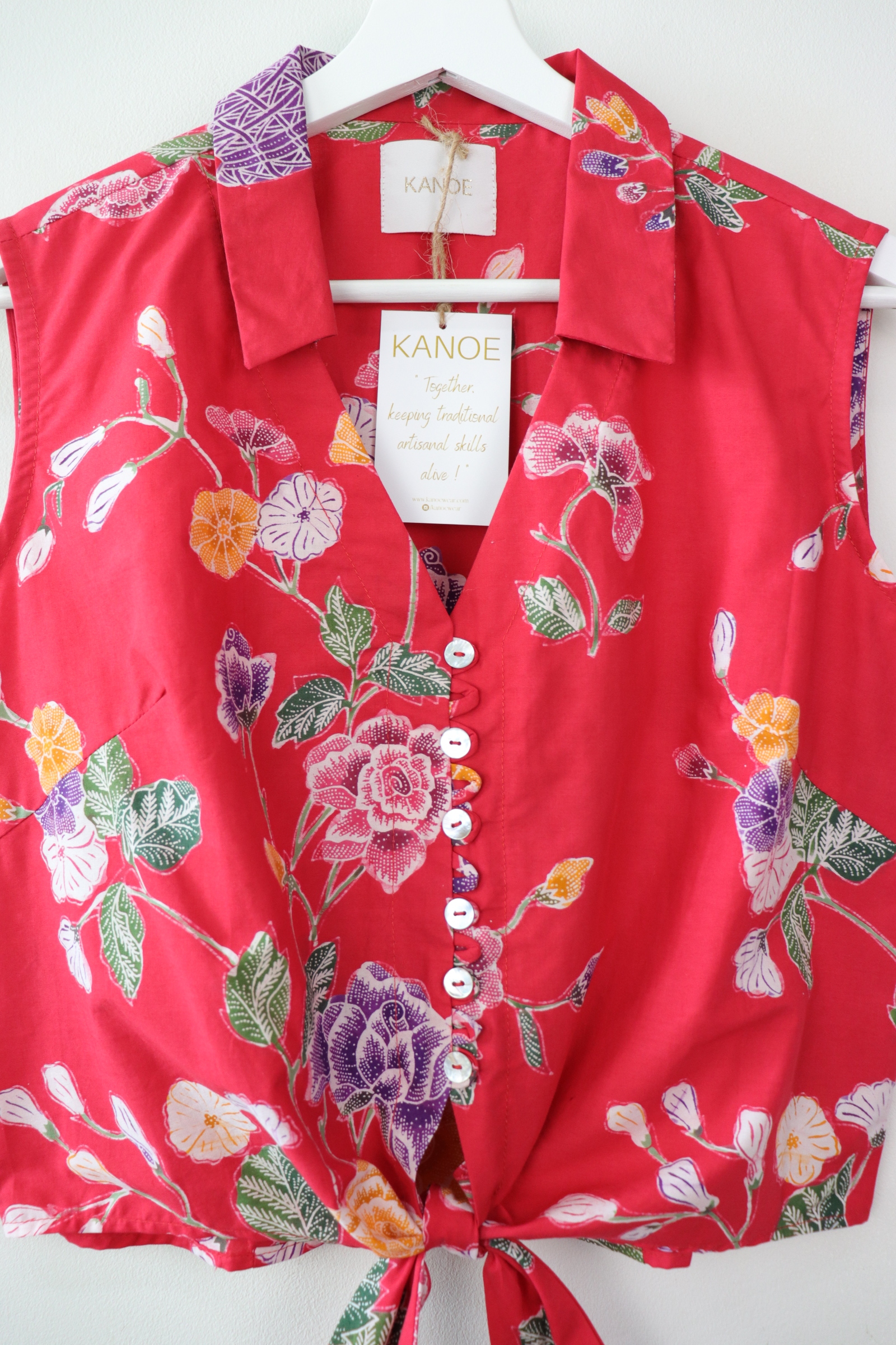 KANOE Classic Vintage Top - Festive Floral  [Handstamped Batik]