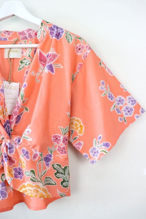 batik-handmade-twisted-front-mandarin-top5