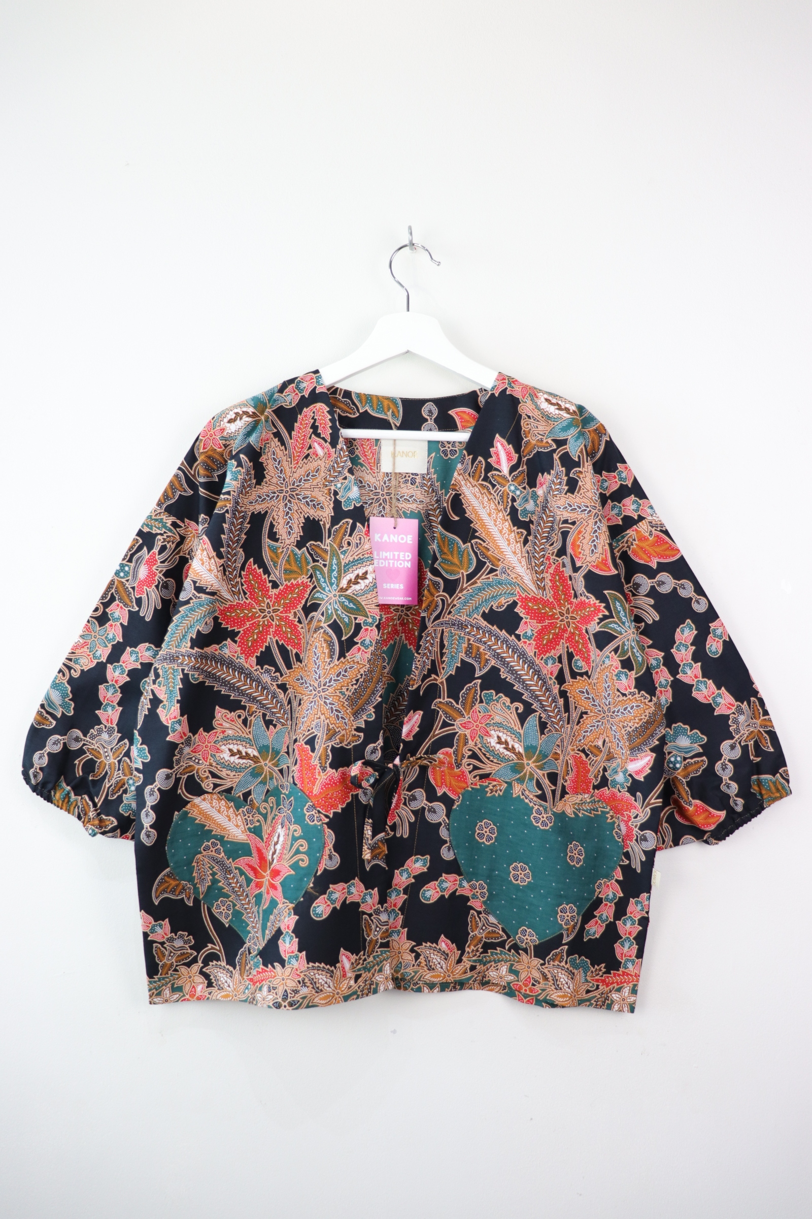 Kimono Signature Heart Pockets - Cosmo Love