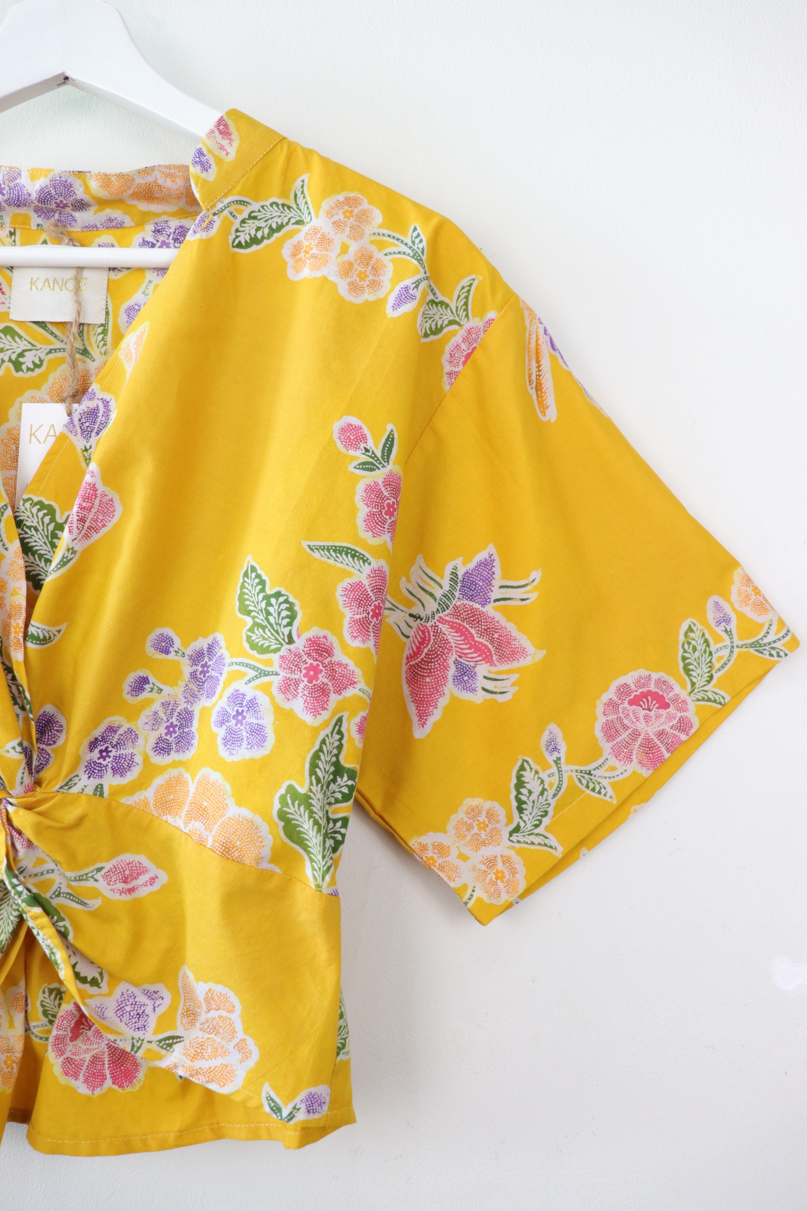 Twisted Front Mandarin Top - Butter Bean [ Handmade Batik ]