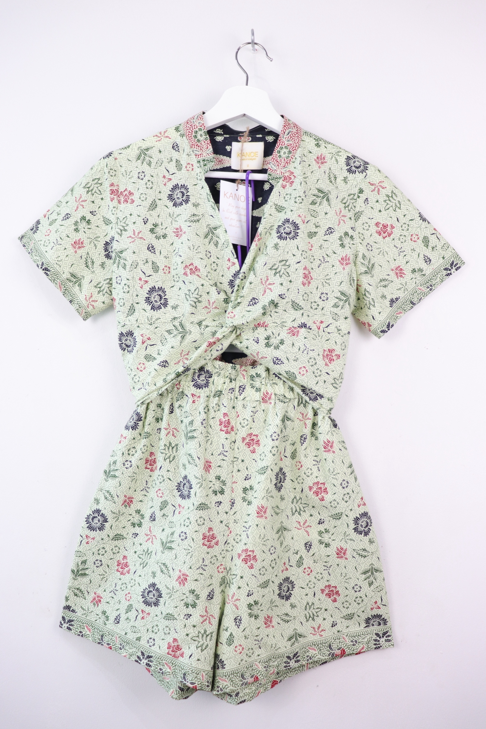 Pastel Batik Twist Set - Neko Mochi