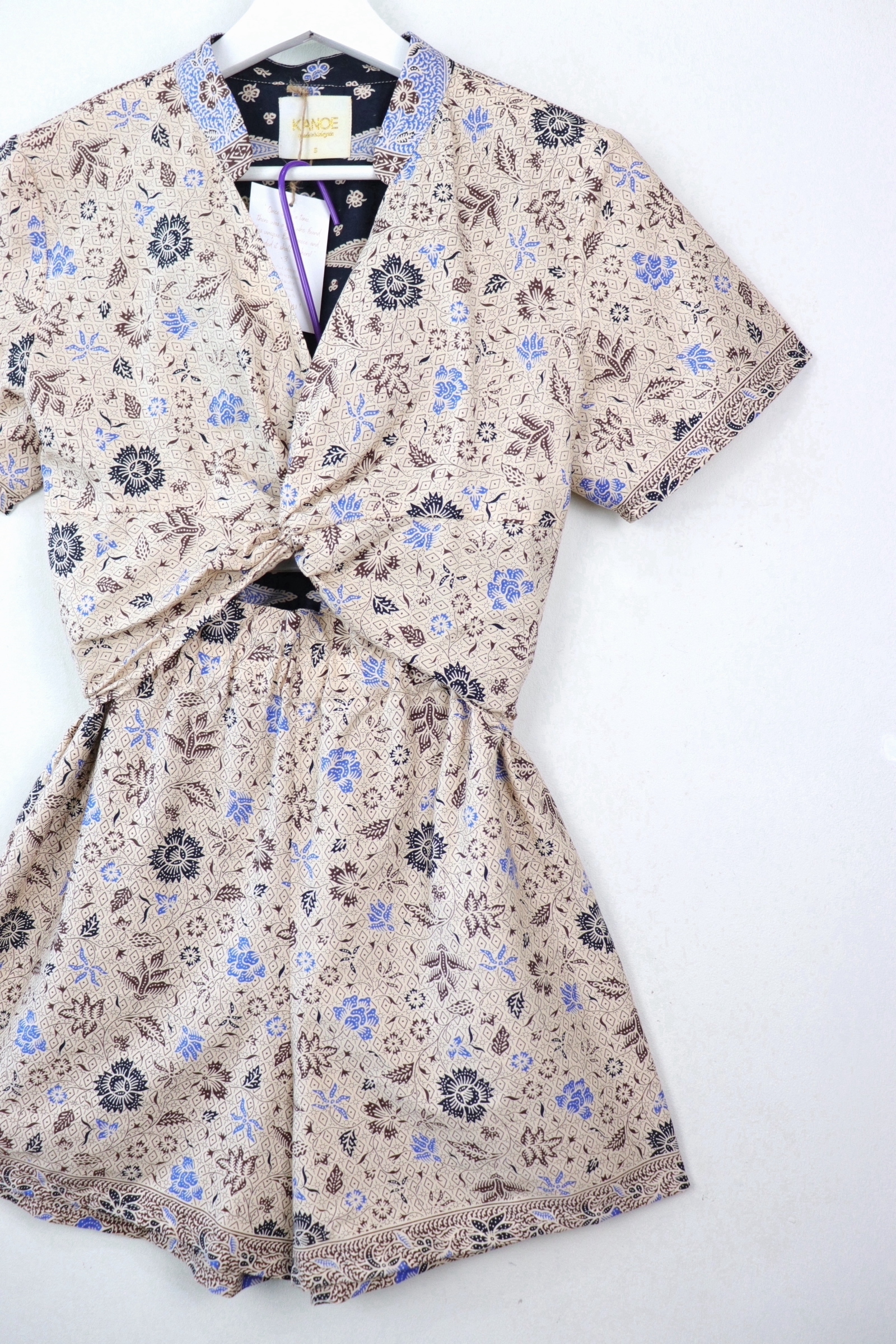 Pastel Batik Twist Set - Black Sesame Mochi