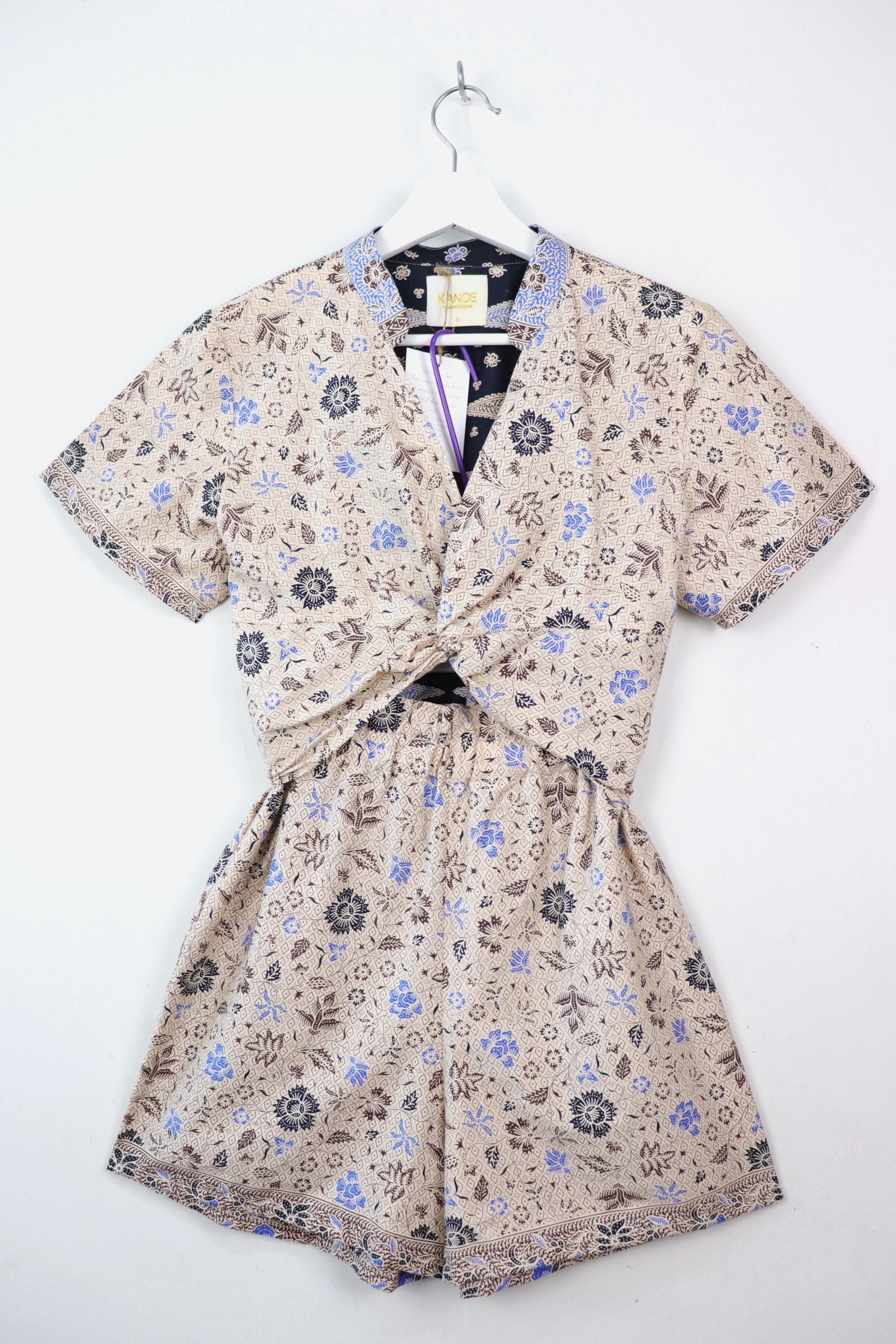 Pastel Batik Twist Set - Black Sesame Mochi