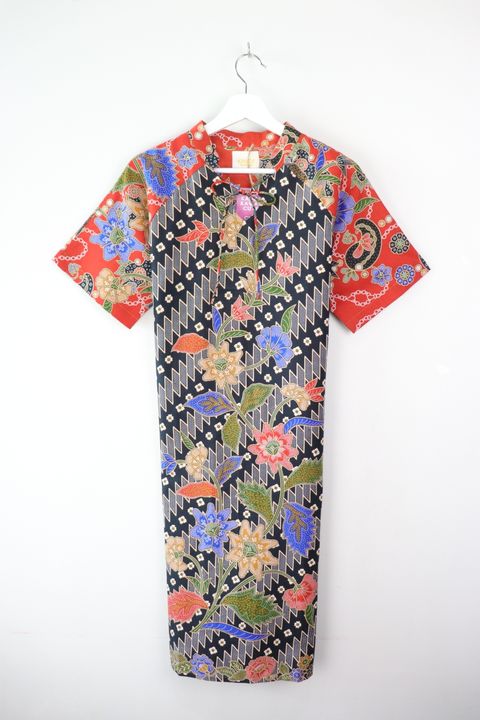 batik-qi-pao-cheongsam-long10