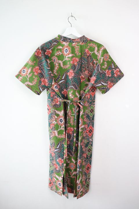 batik-qi-pao-cheongsam-long110