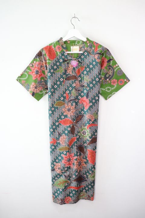 batik-qi-pao-cheongsam-long120