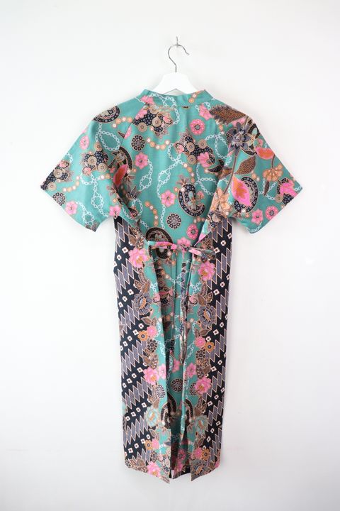 batik-qi-pao-cheongsam-long126