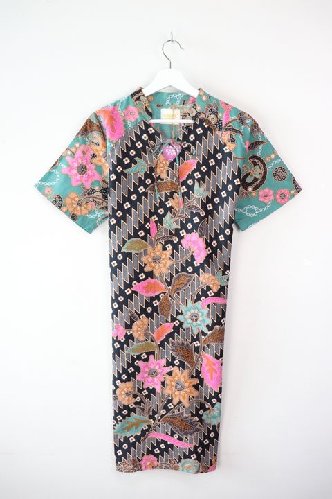 batik-qi-pao-cheongsam-long128