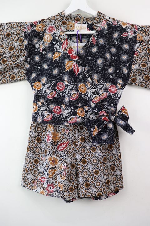 batik-matching-wrap-set-cutie240