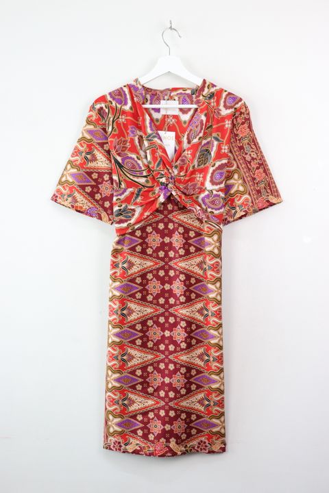 batik-twisted-front-dress13