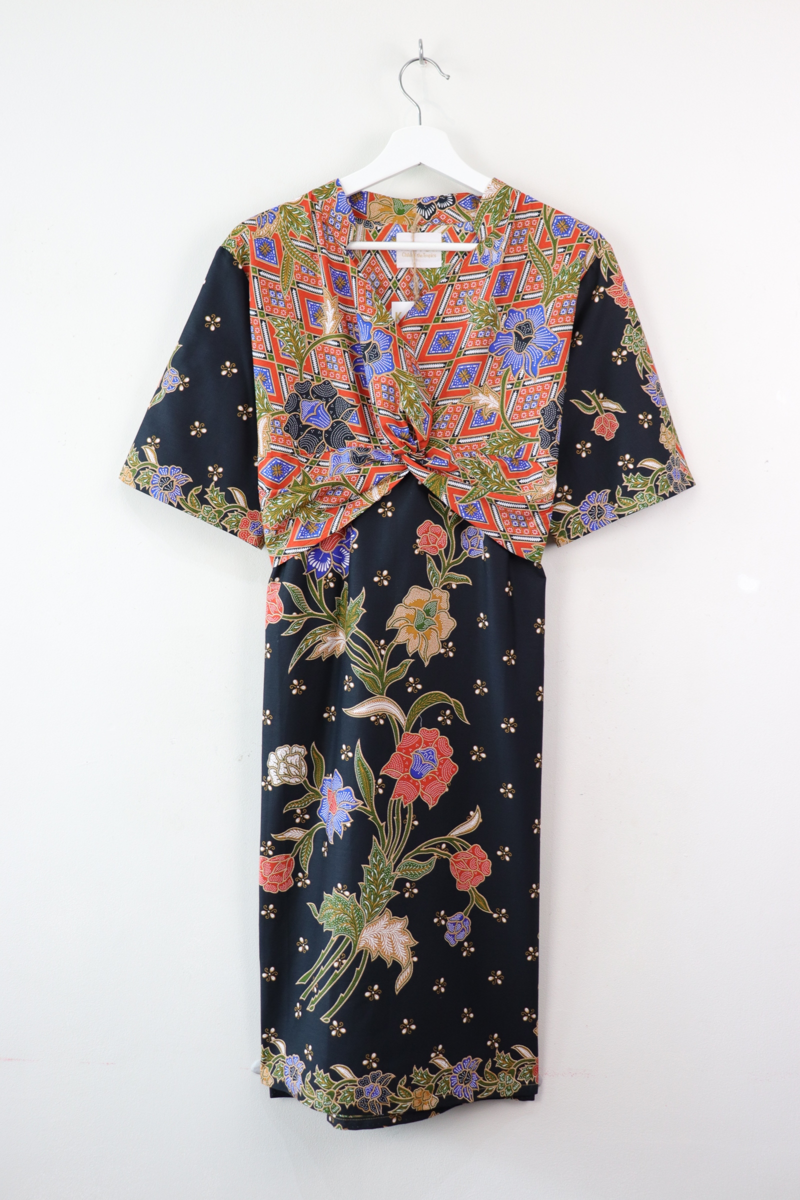 Twisted Front Dress w/ mandarin collar - Fei Star
