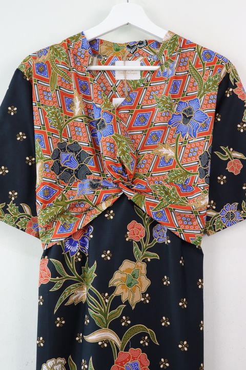 batik-twisted-front-dress51