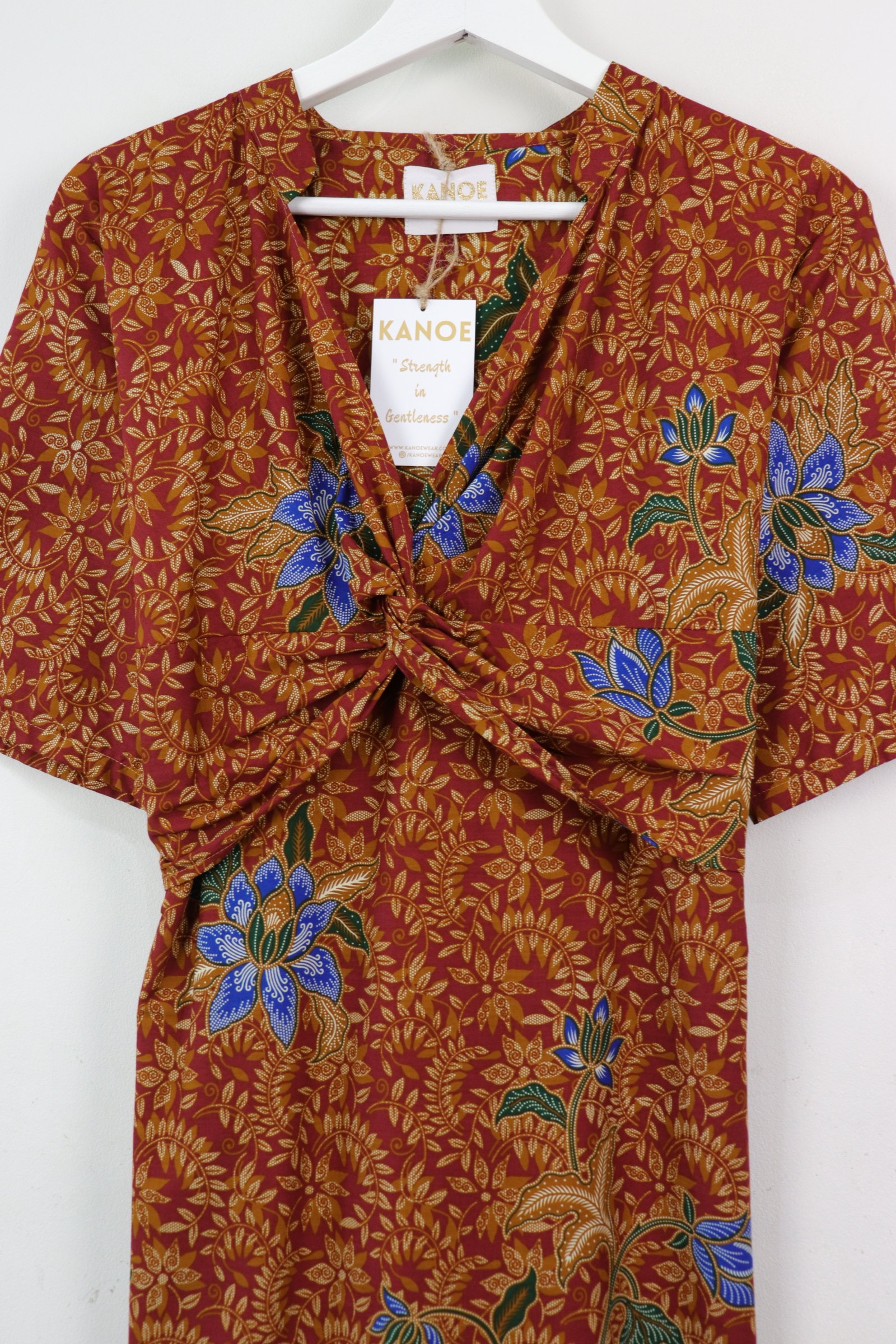 Twisted Front Dress w/ mandarin collar - Fei Floral