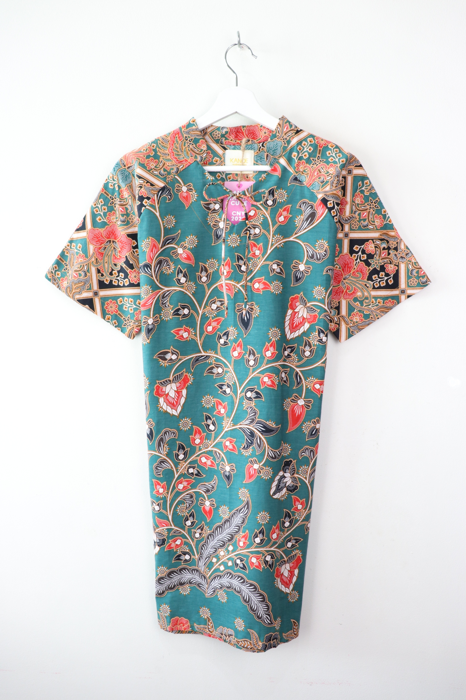Bunny Heart Qi Pao Short - Mei Plantkeeper ( m - l )