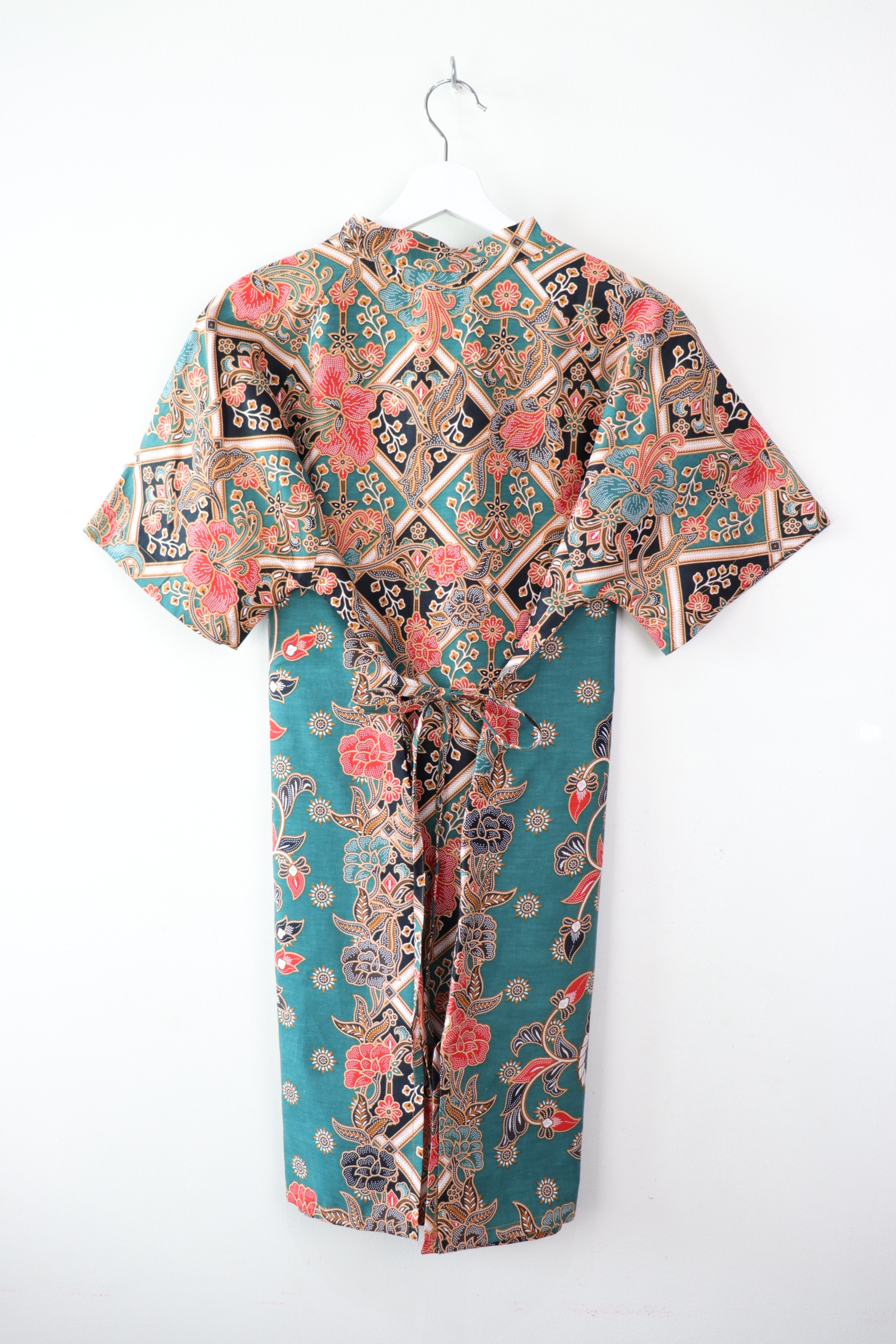 Bunny Heart Qi Pao Short - Mei Plantkeeper ( m - l )