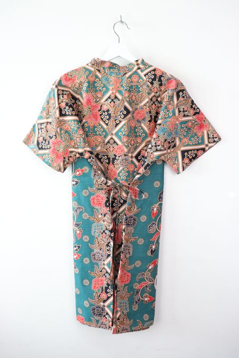 batik-qi-pao-cheongsam-short897