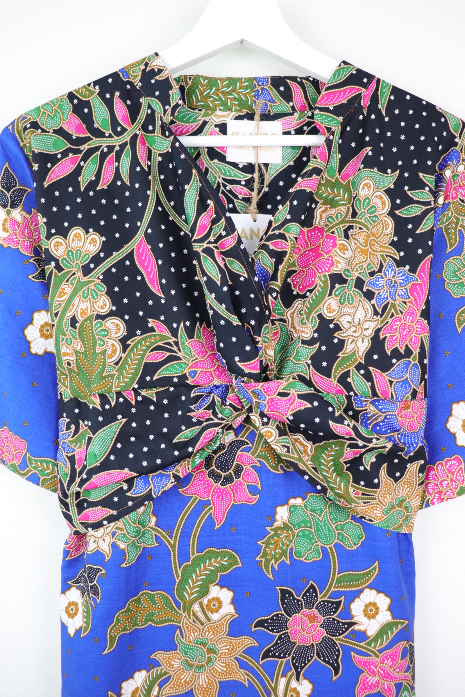 Twisted Front Dress w/ mandarin collar - Fei Lilah