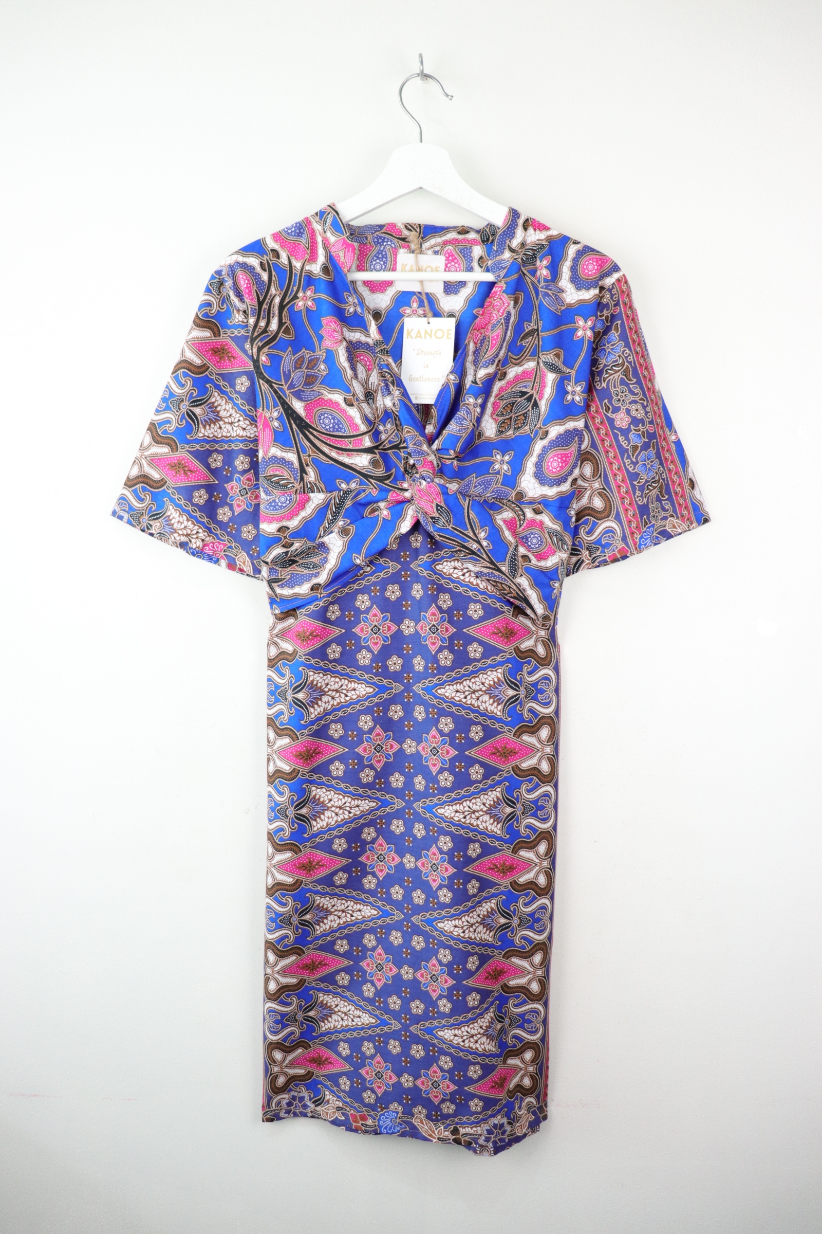Twisted Front Dress w/ mandarin collar - Fei Lilah