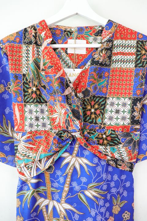 batik-twisted-front-dress139