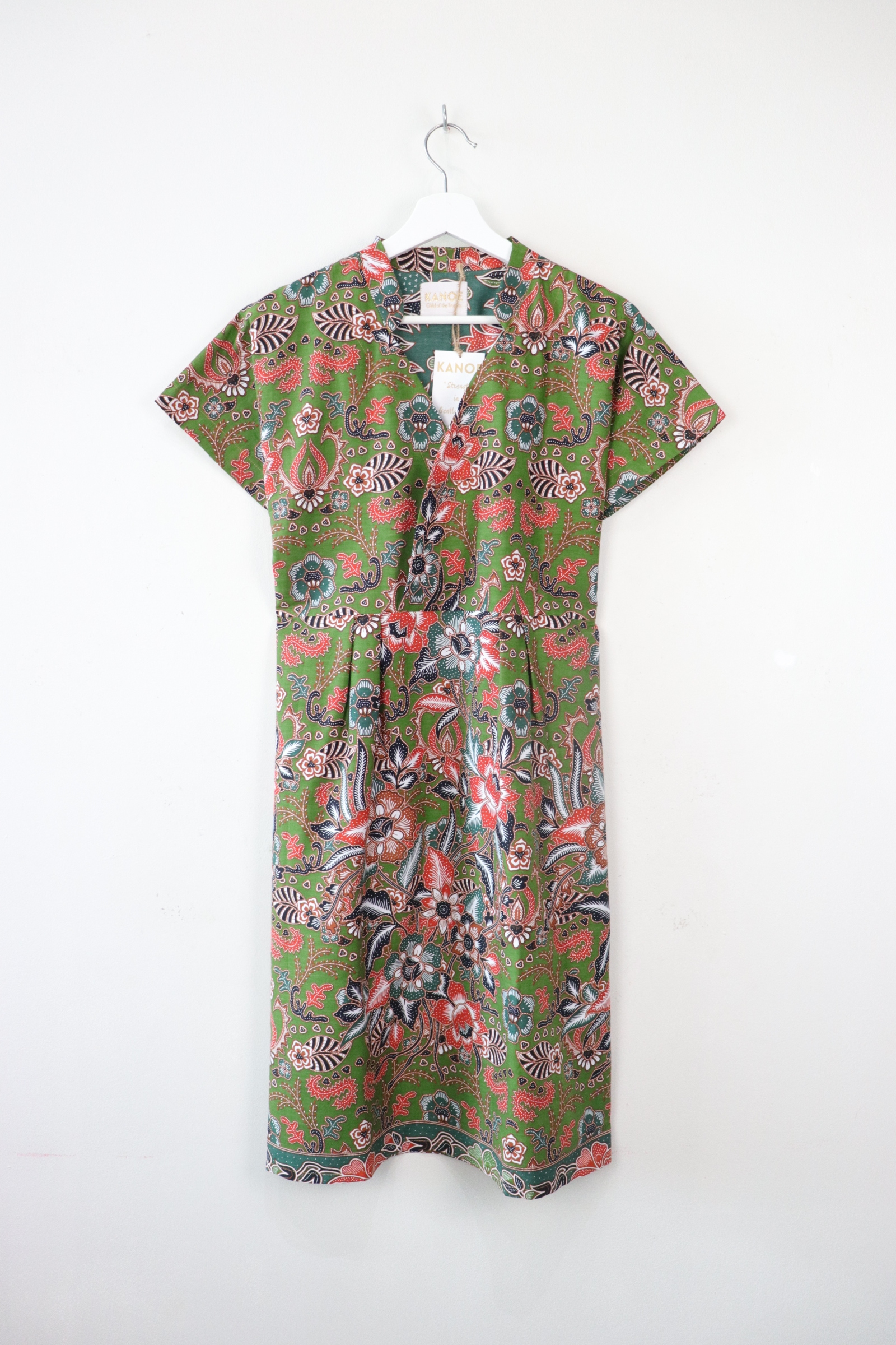 Kimono wrap dress w/ mandarin collar - Courageous Clover
