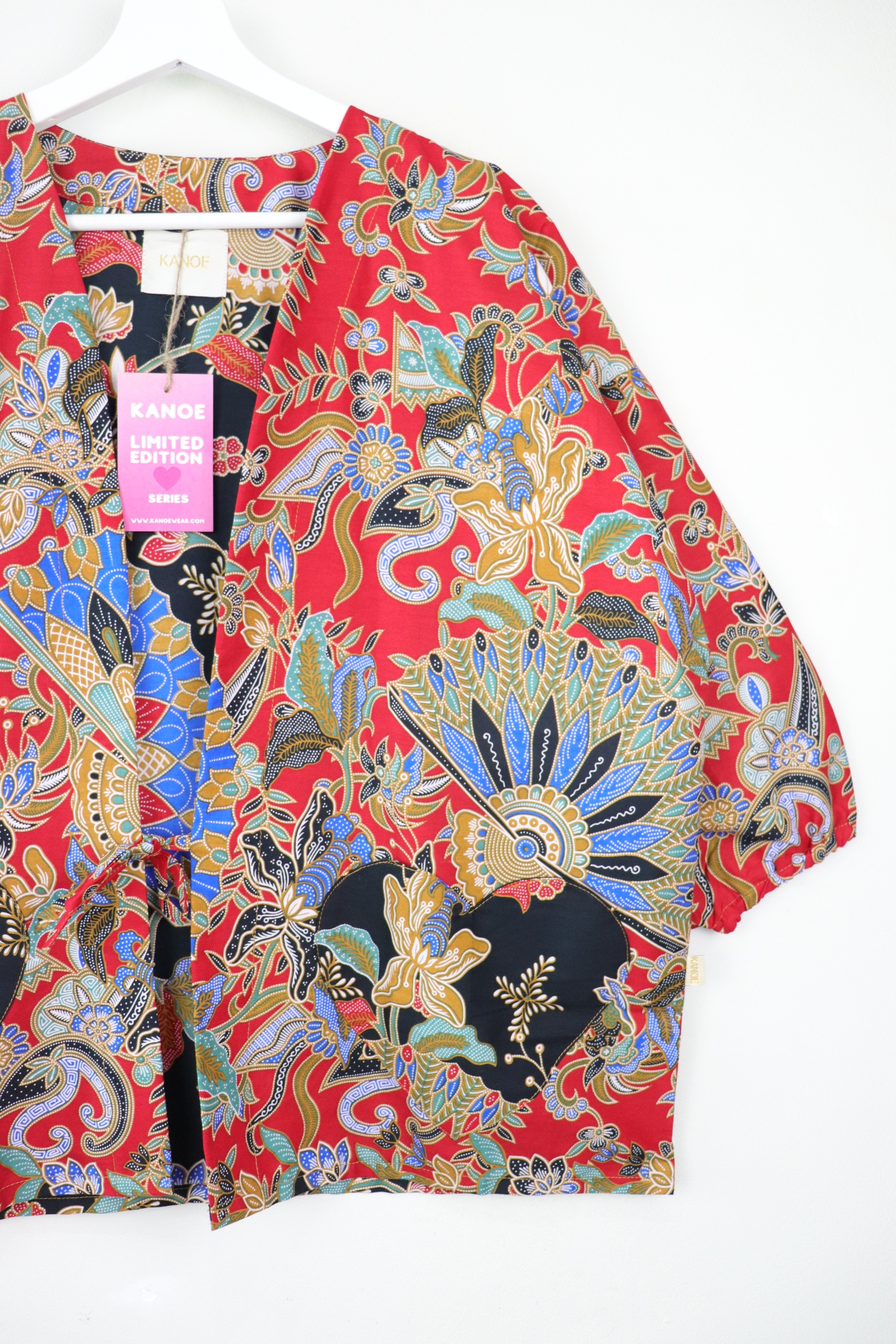 Kimono Signature Heart Pockets - Gong Li