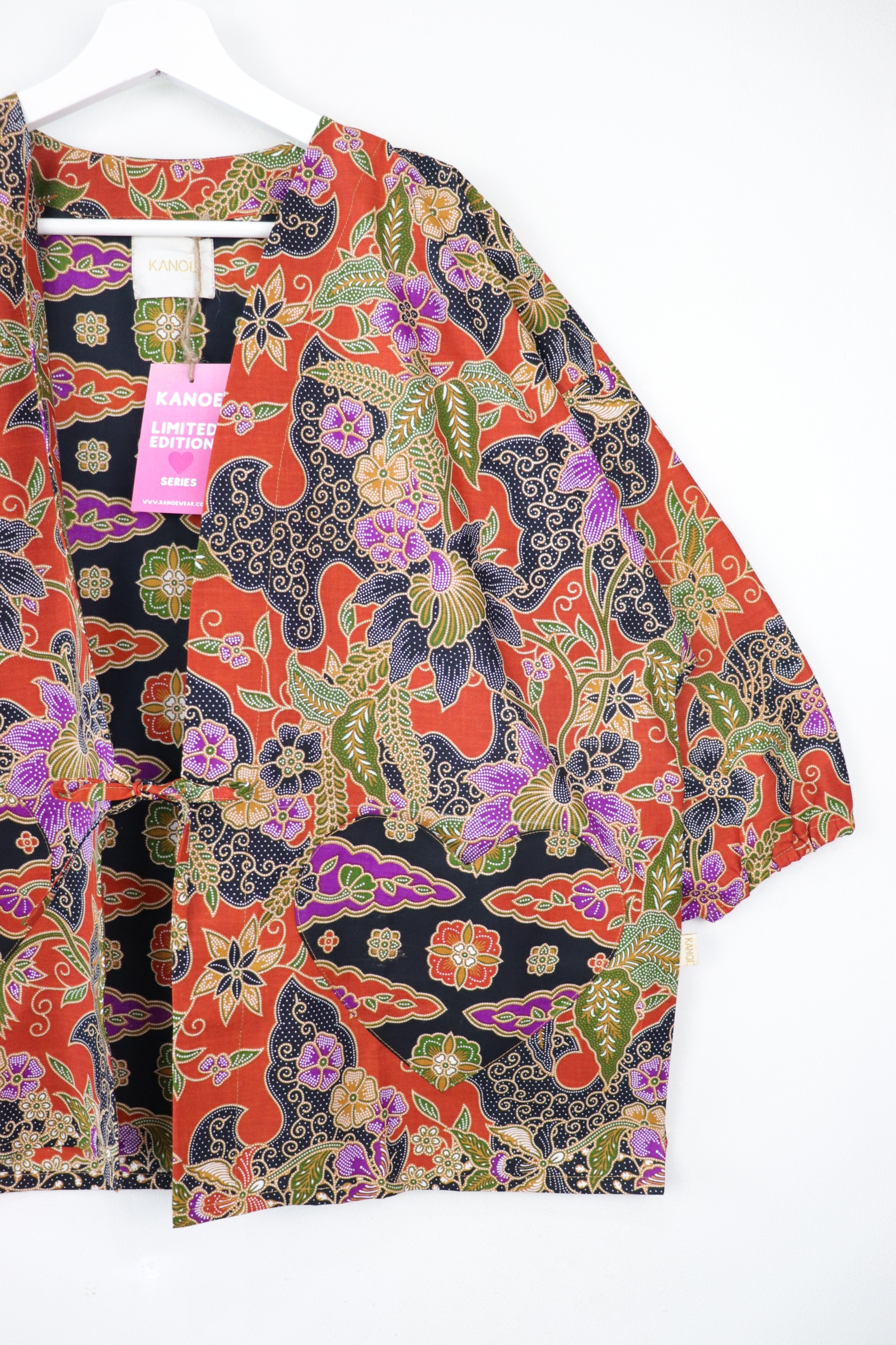 Kimono Signature Heart Pockets - Goldline Nyonya