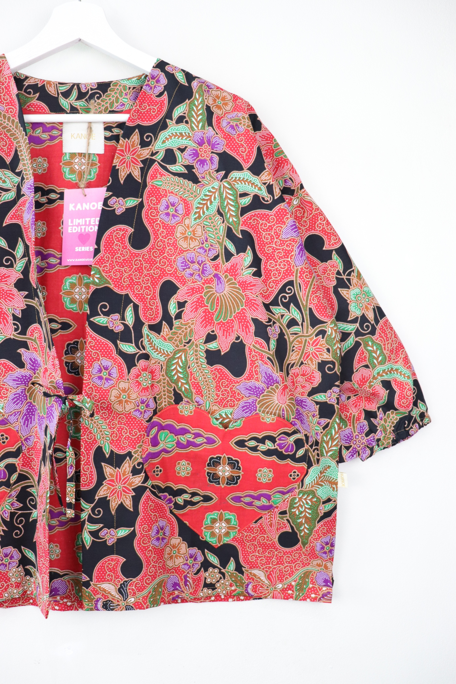 Kimono Signature Heart Pockets - Huge Heart
