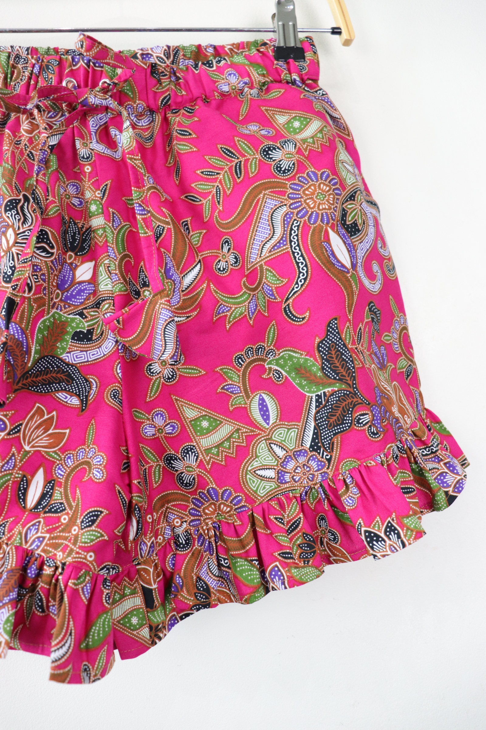 Batik Frou Shorts - Selena