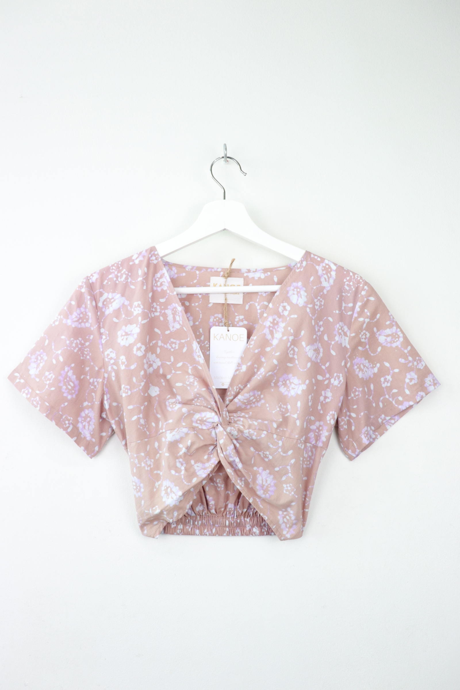 HandStamped Twisted Top - Sandy Pearl