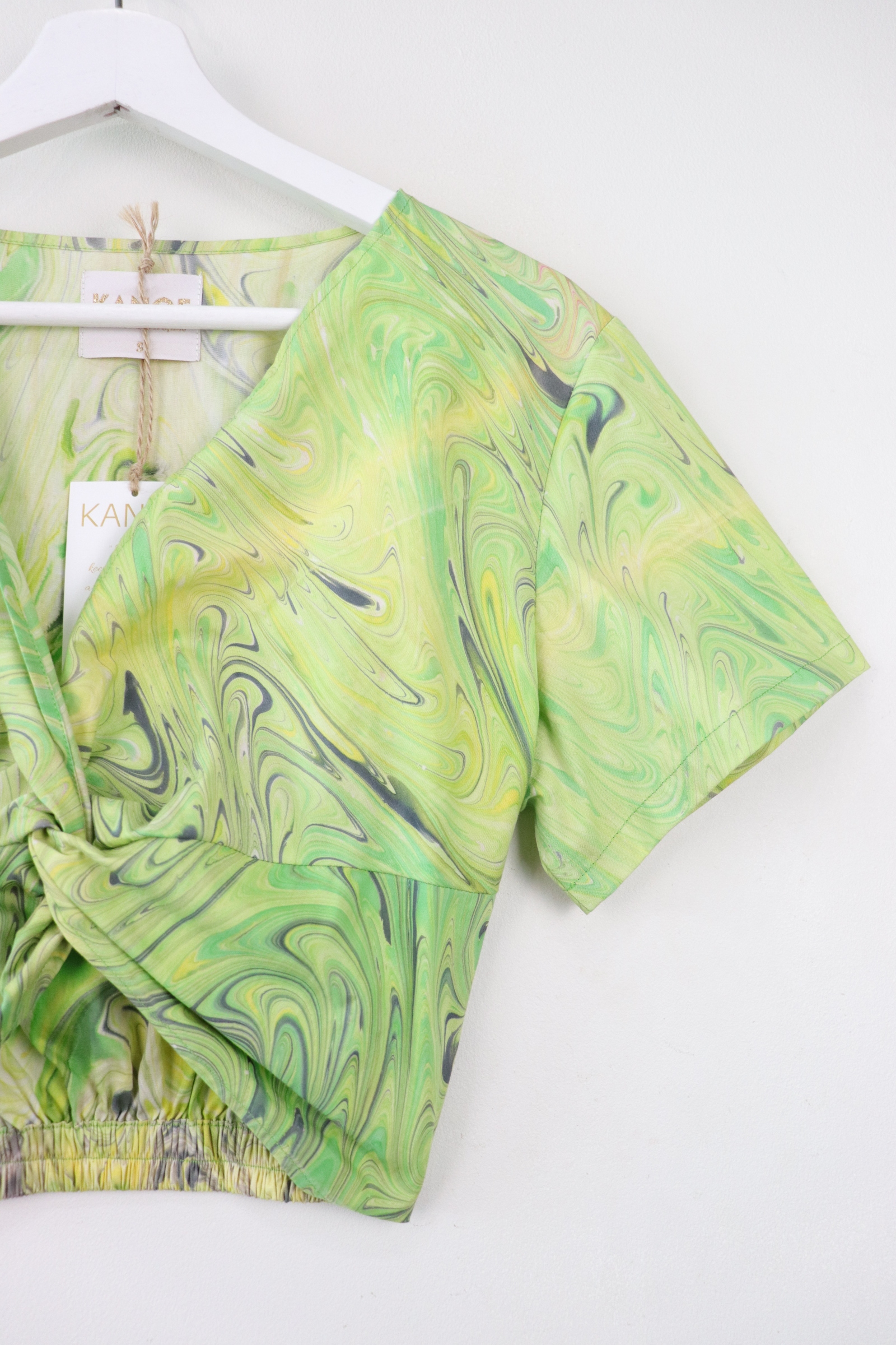 HandMarbled Twisted Top - Lime Swirl