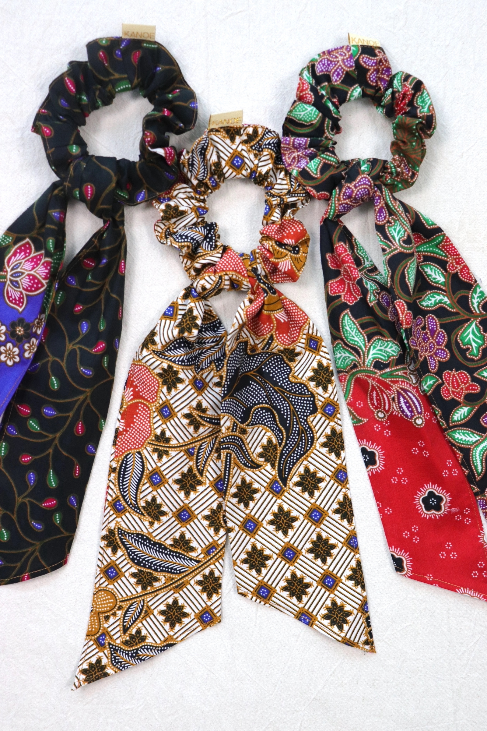Batik Scrunchie w/ Ribbon [Set of 3] - Serena