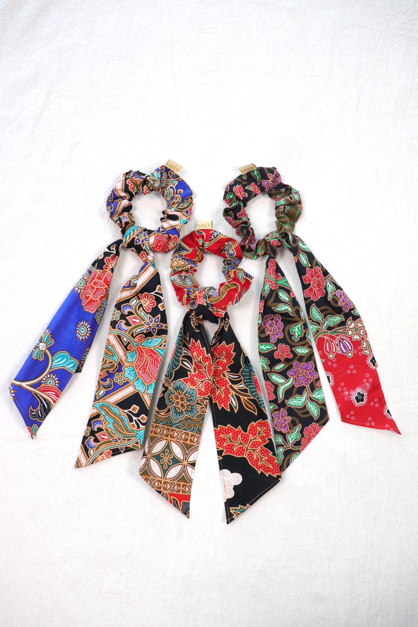 Batik Scrunchie w/ Ribbon [Set of 3] - Racquel