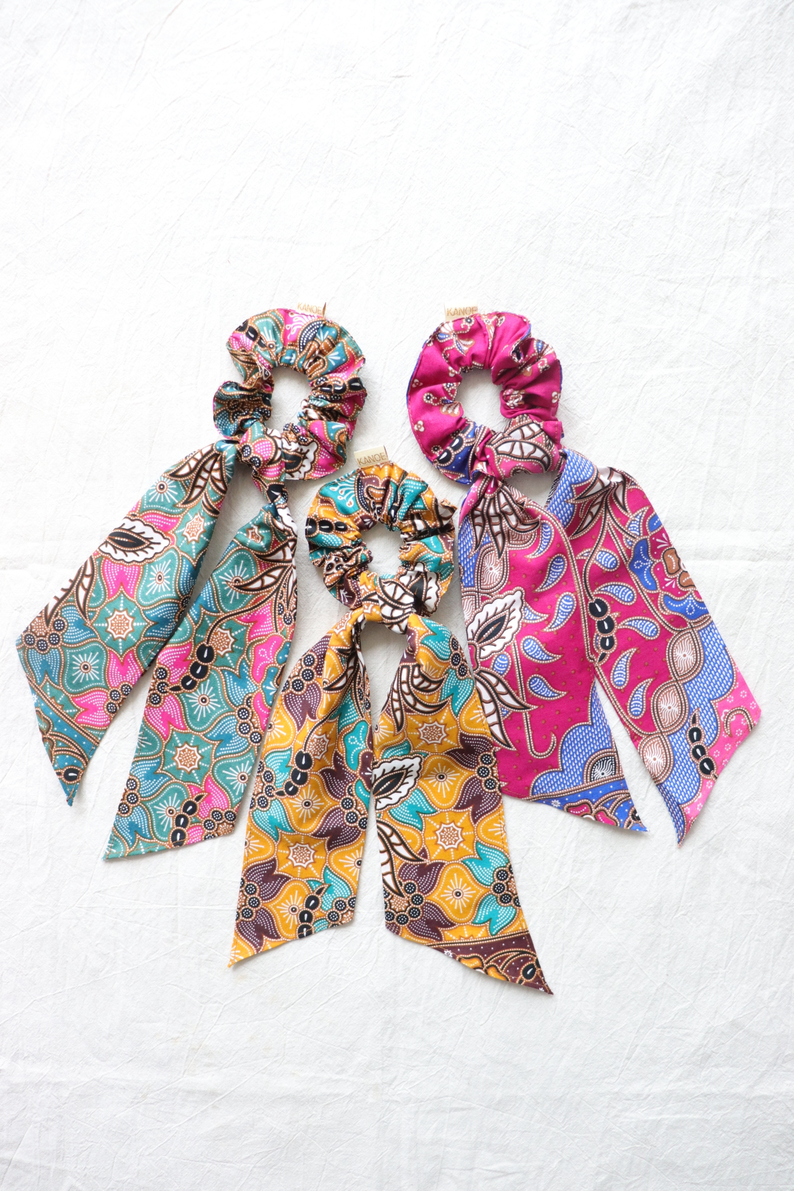 Batik Scrunchie w/ Ribbon [Set of 3] - Maisie