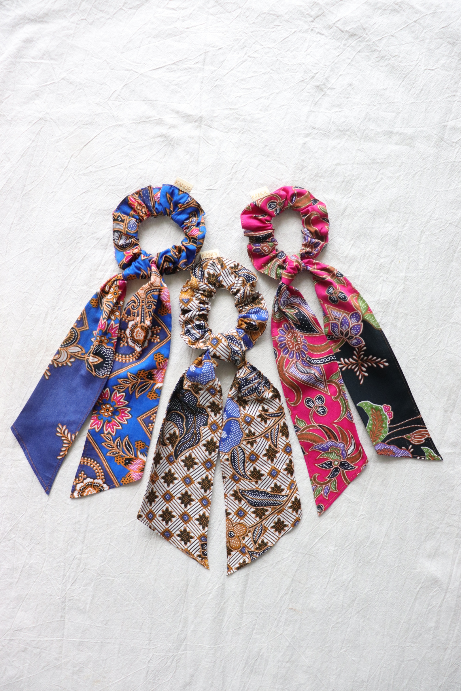 Batik Scrunchie w/ Ribbon [Set of 3] - Renee