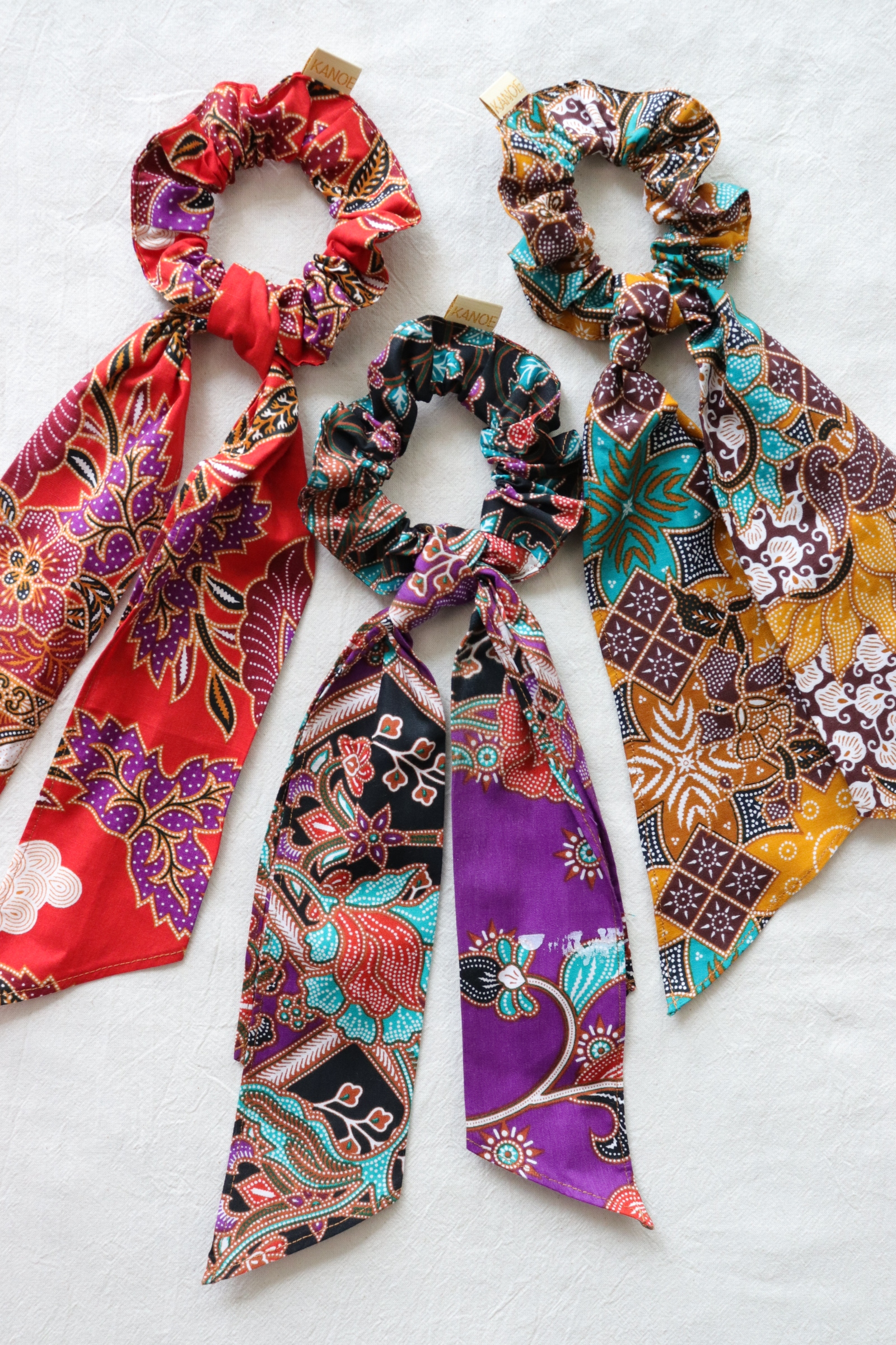 Batik Scrunchie w/ Ribbon [Set of 3] - Stella