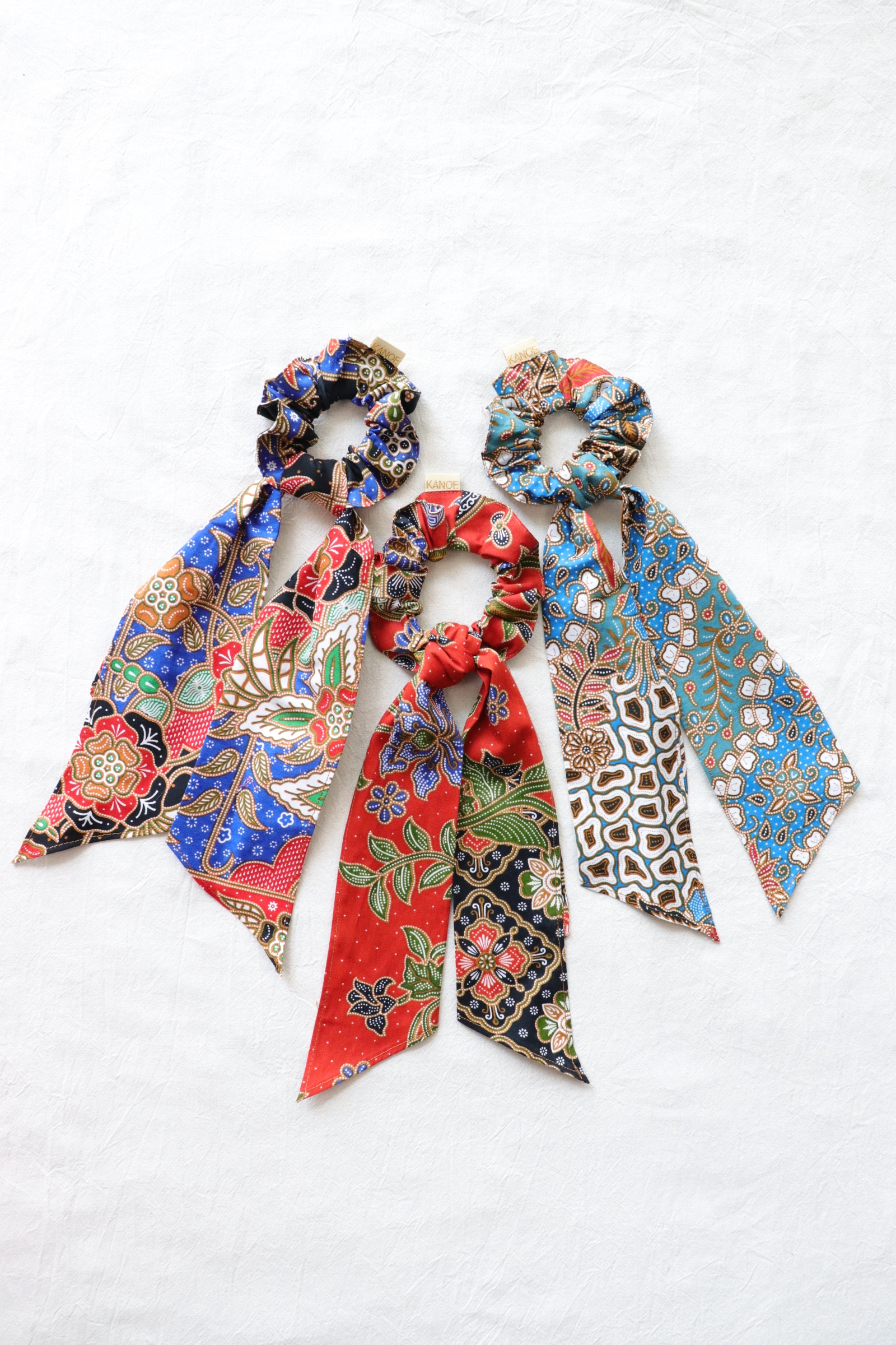 Batik Scrunchie w/ Ribbon [Set of 3] - Elena
