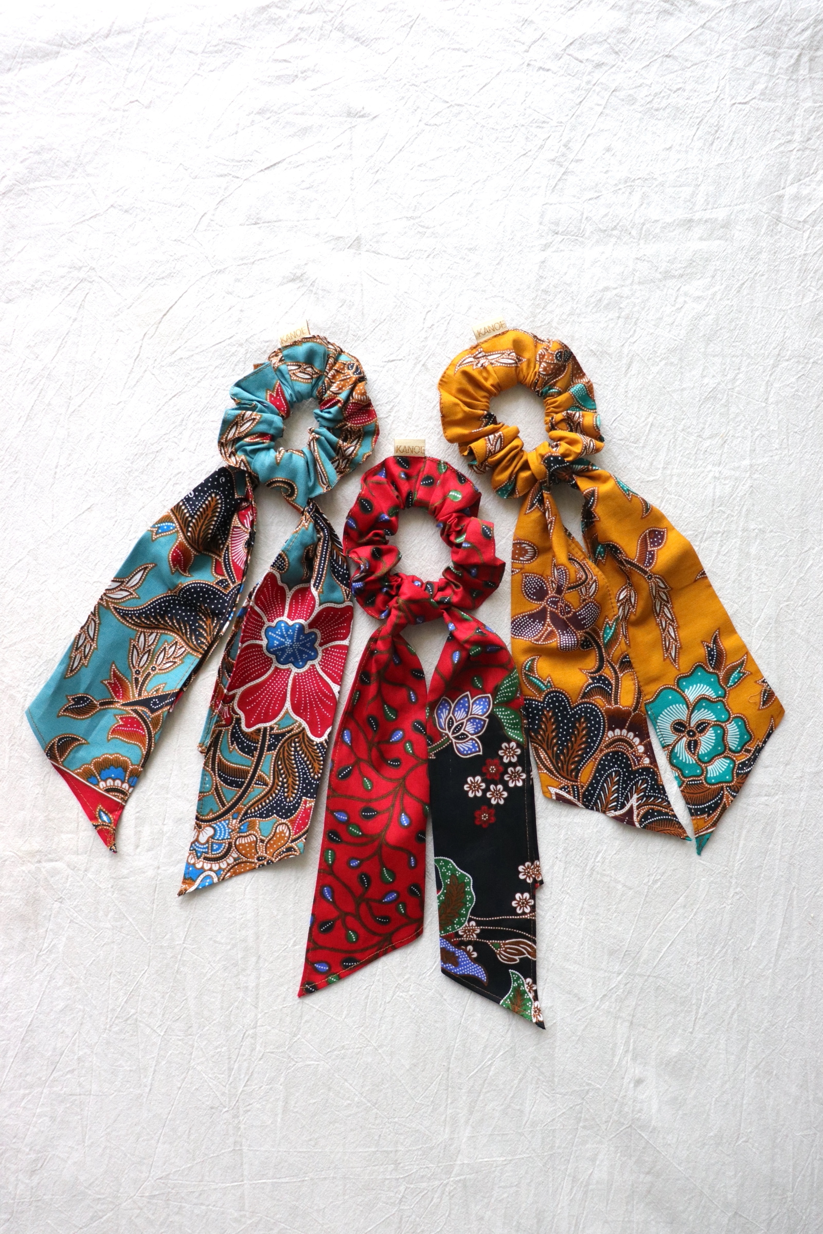 Batik Scrunchie w/ Ribbon [Set of 3] - Chloe