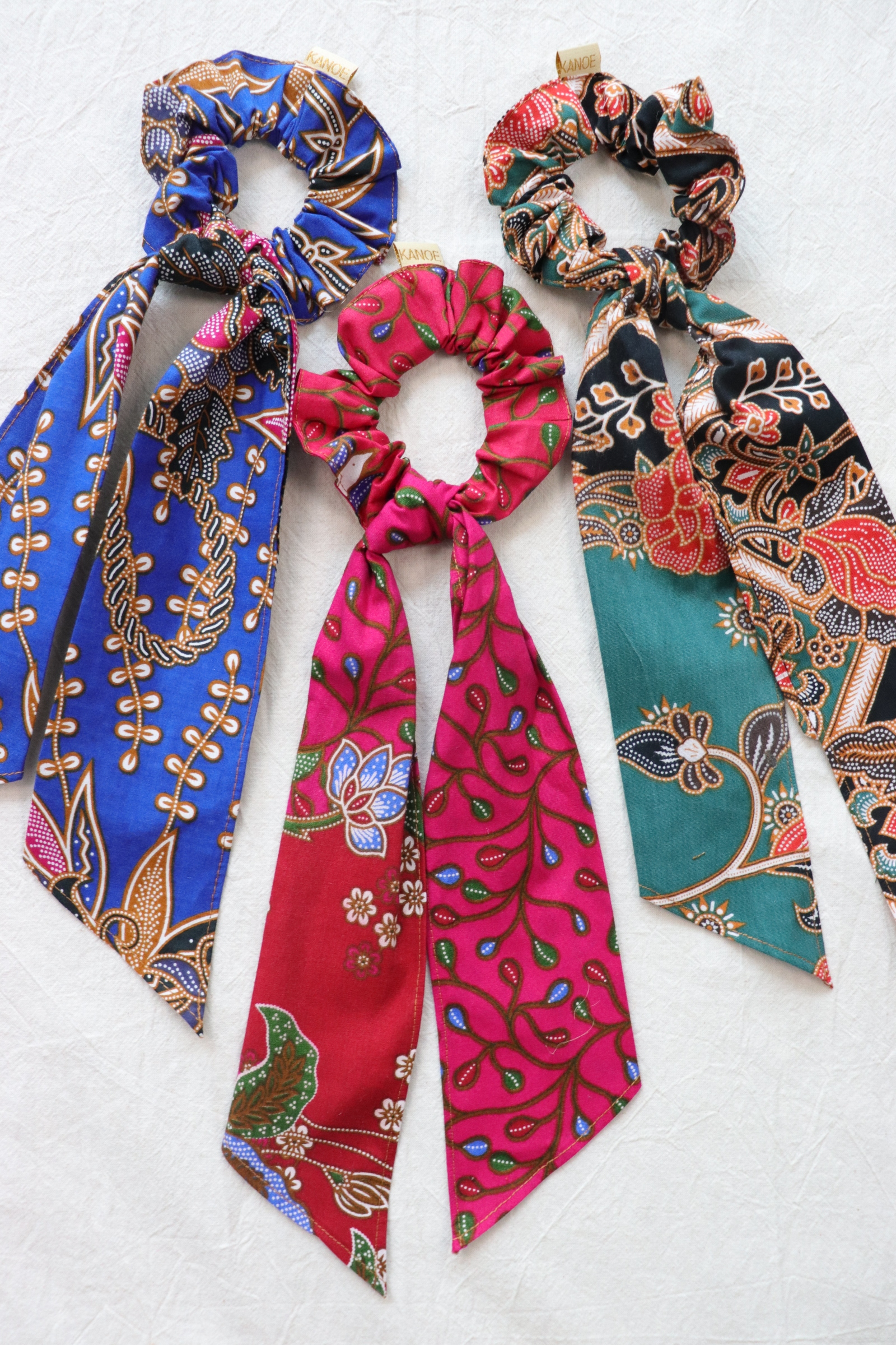 Batik Scrunchie w/ Ribbon [Set of 3] - Tessa