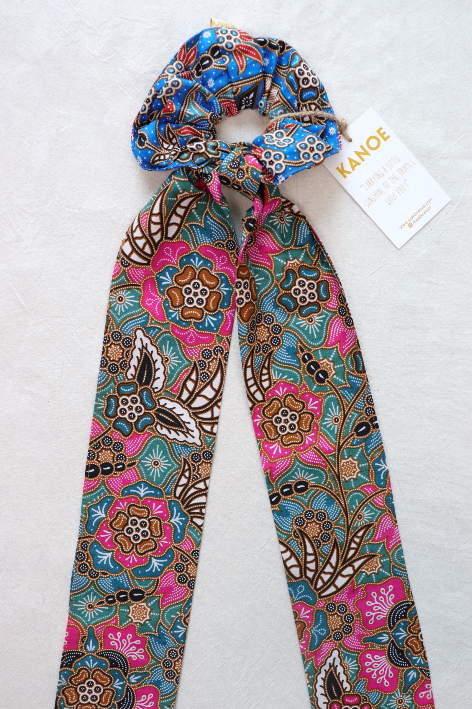 Maxi Batik Scrunchie w/ Ribbon - Turquoise Passion
