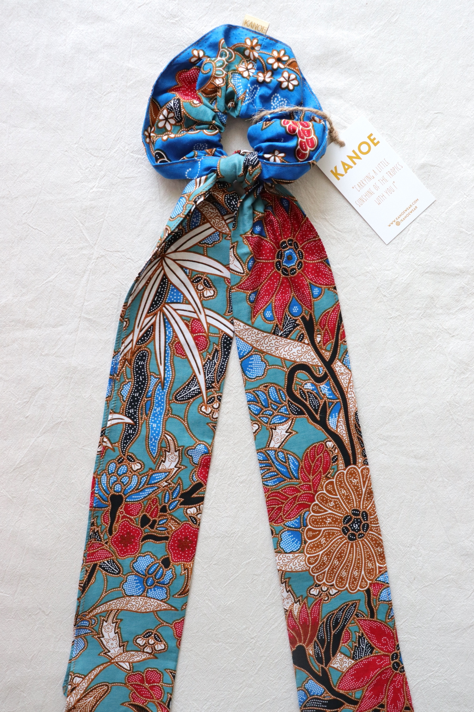 Maxi Batik Scrunchie w/ Ribbon - Azure Arctic