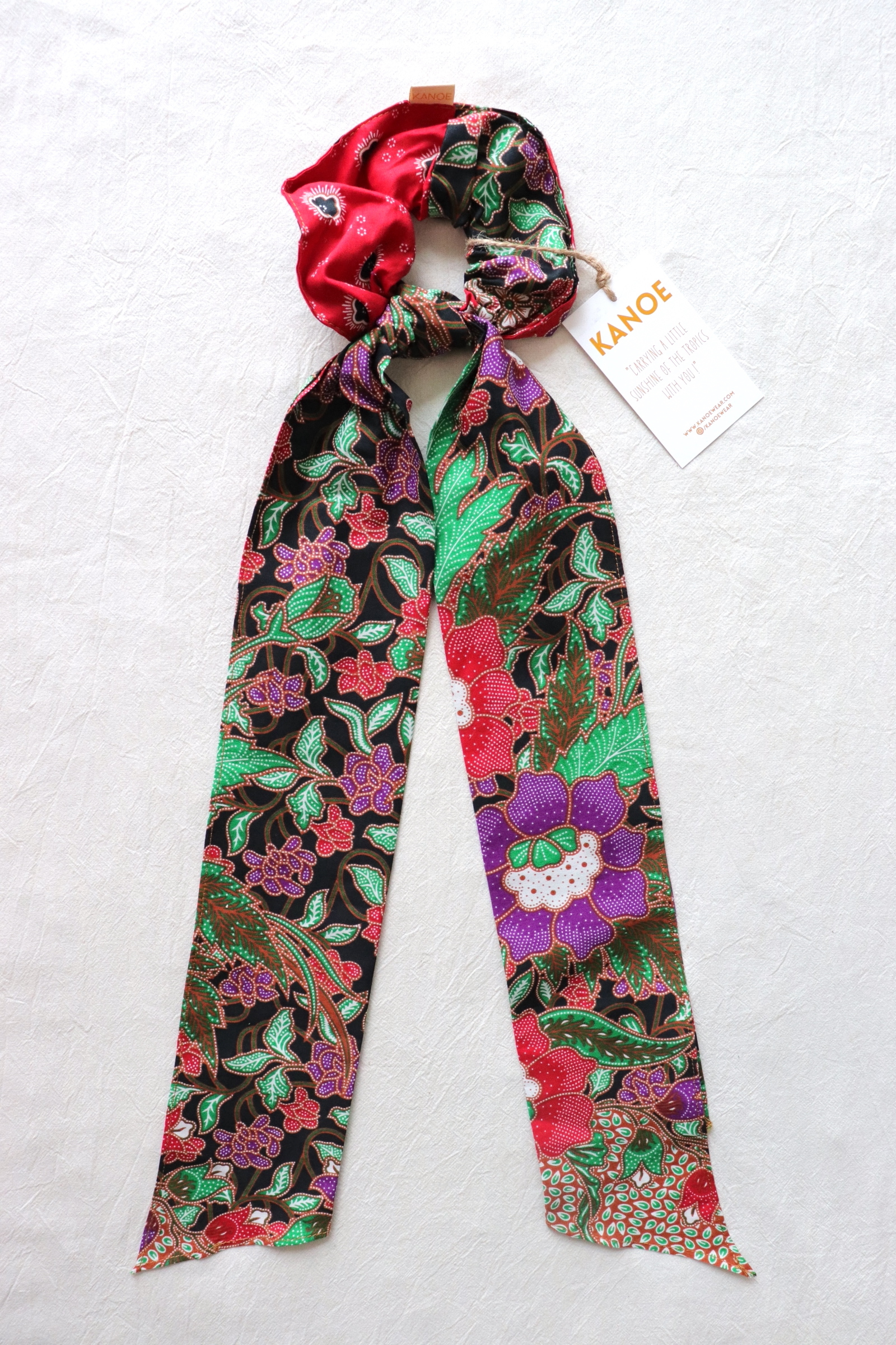 Maxi Batik Scrunchie w/ Ribbon - Apple Jam