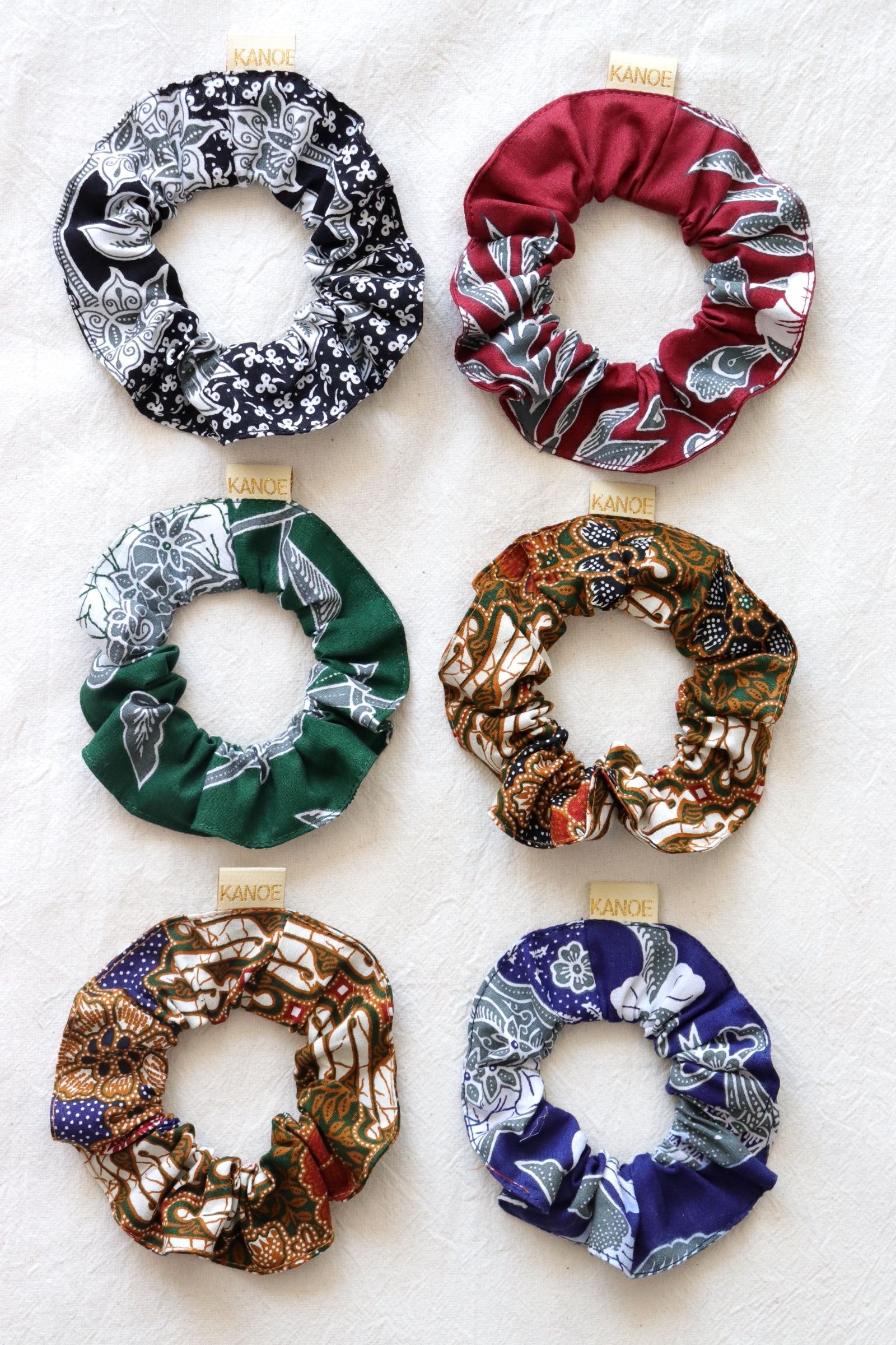 Batik Scrunchies [Set of 6] - Creme Brulee