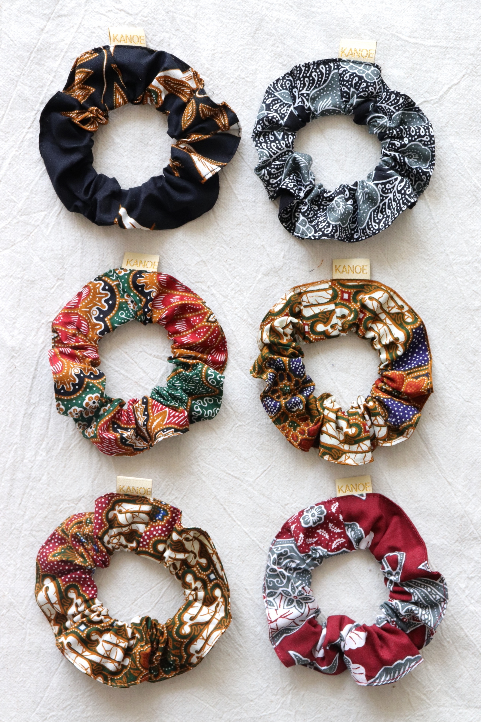 Batik Scrunchies [Set of 6] - Cranberry Gelato