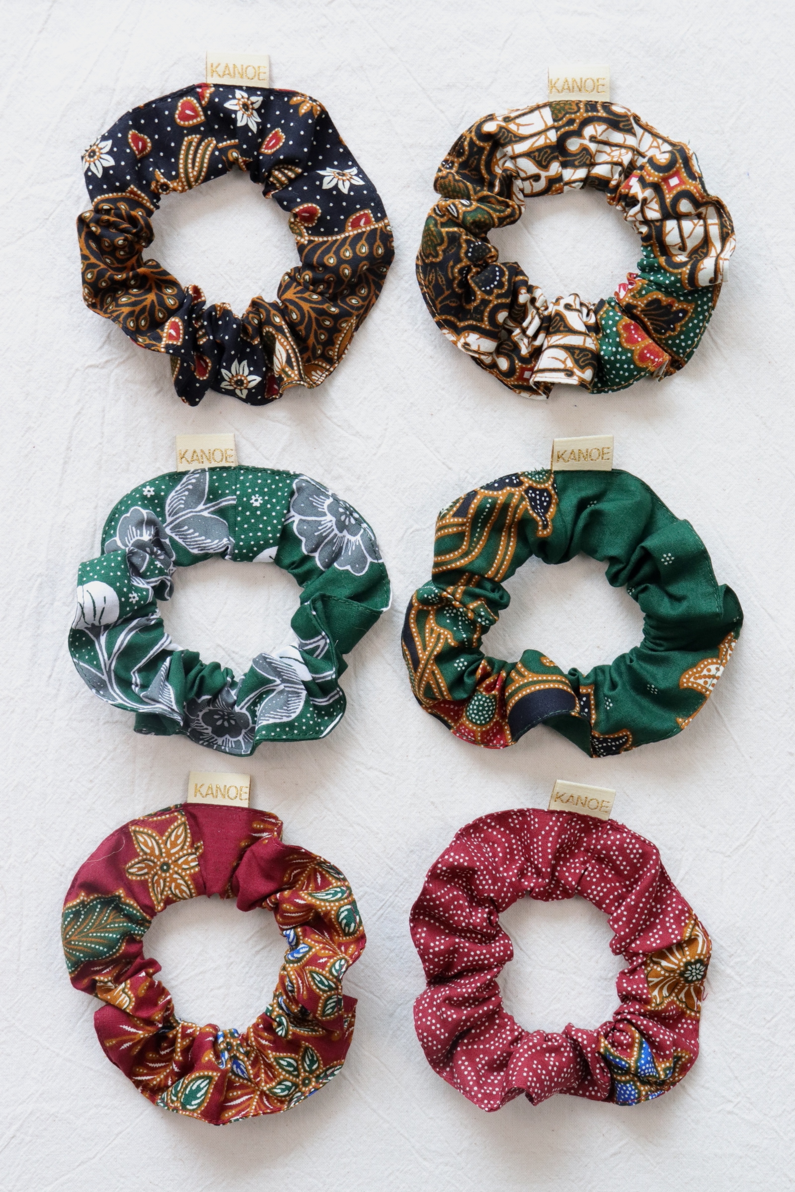 Batik Scrunchies [Set of 6] - Raspberry Truffle