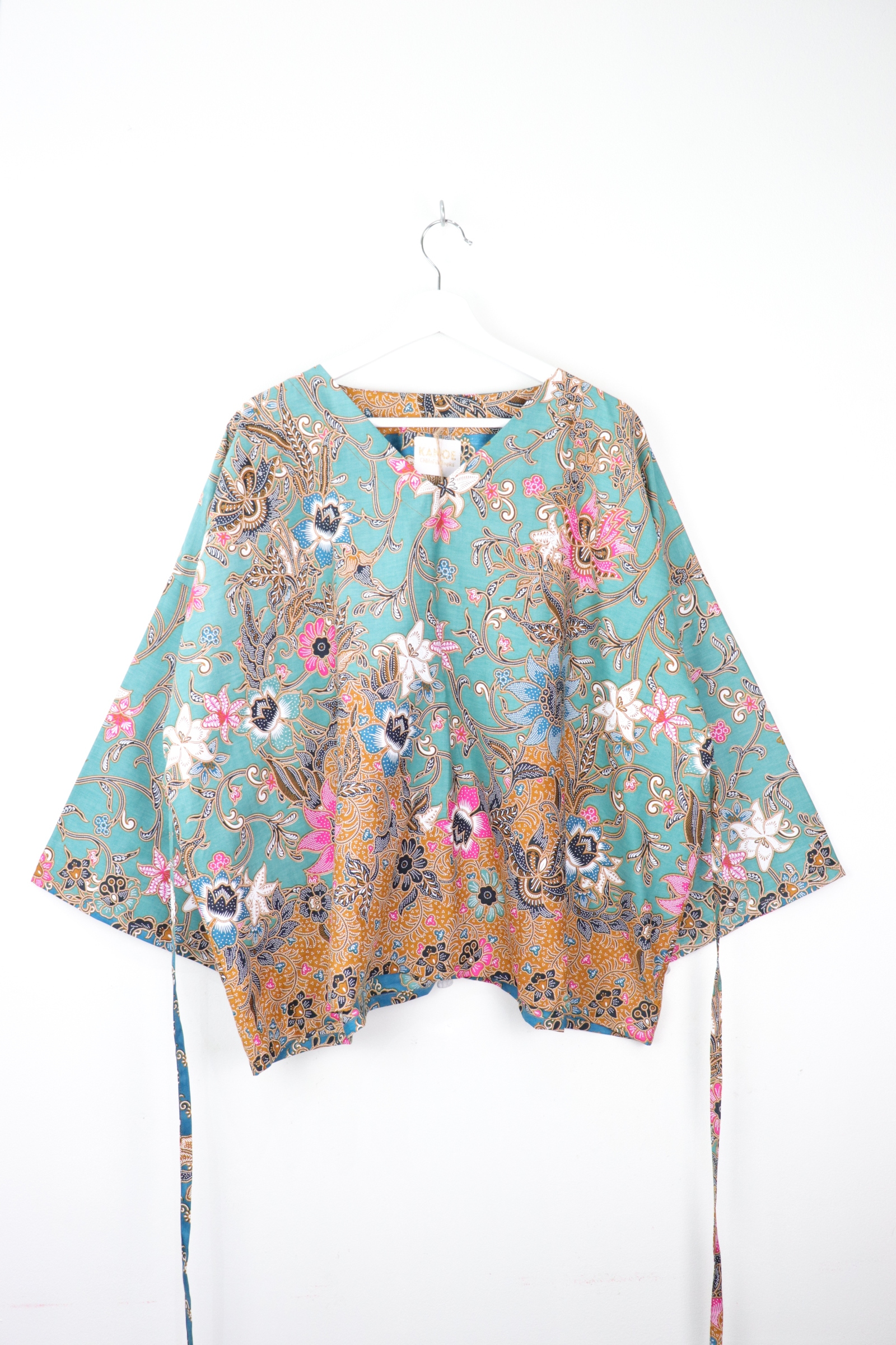 The Big Girl Batik Top - Puteri