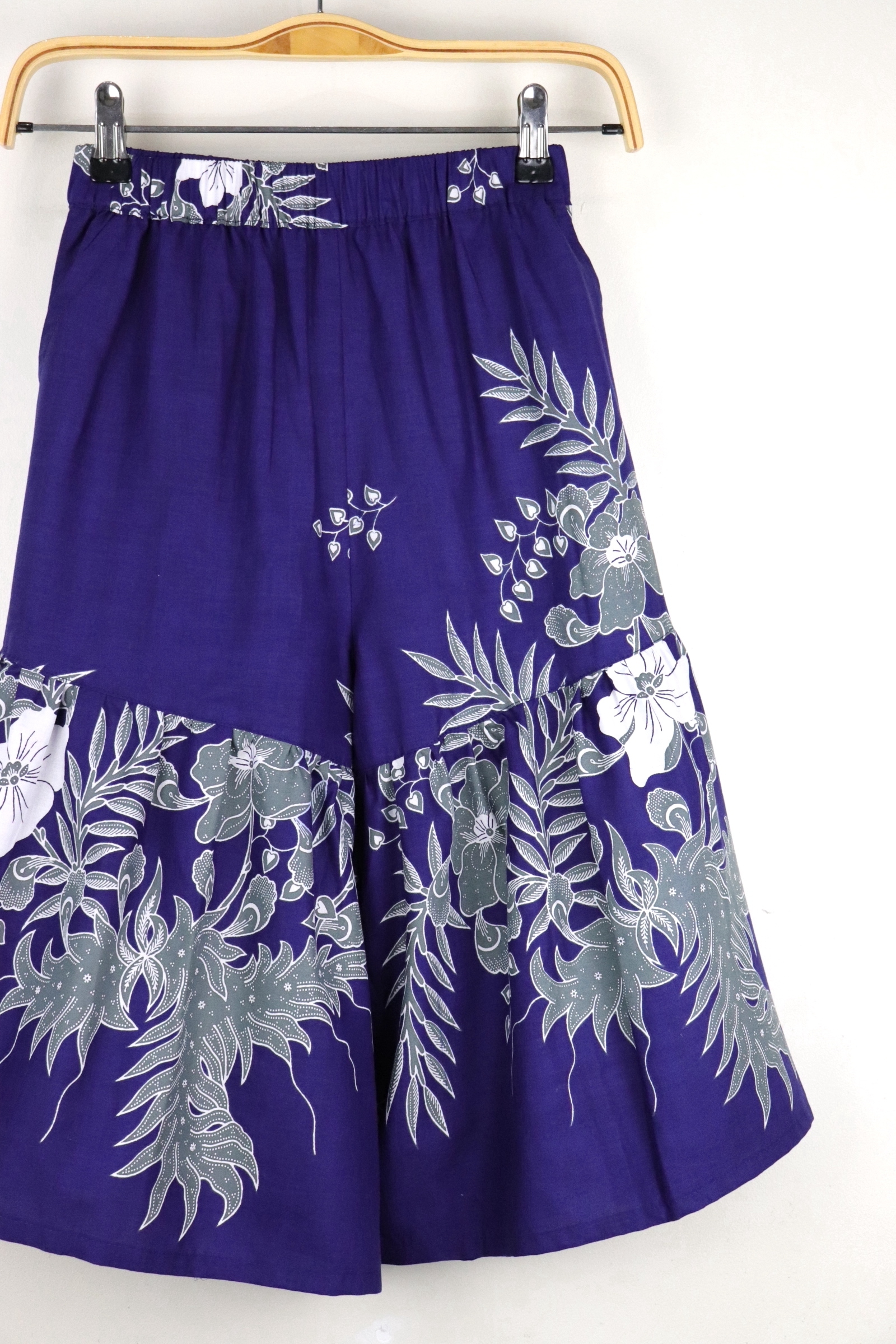  Batik Frou Skort- Zara