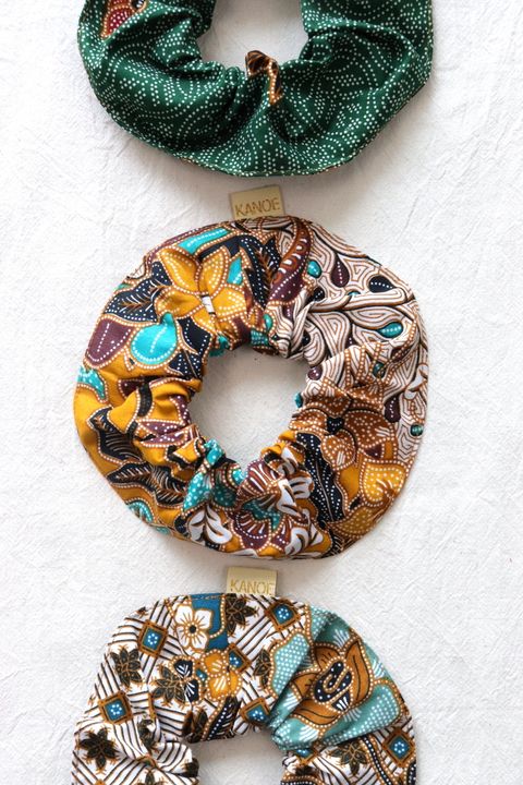 maxi-batik-scrunchies-b12